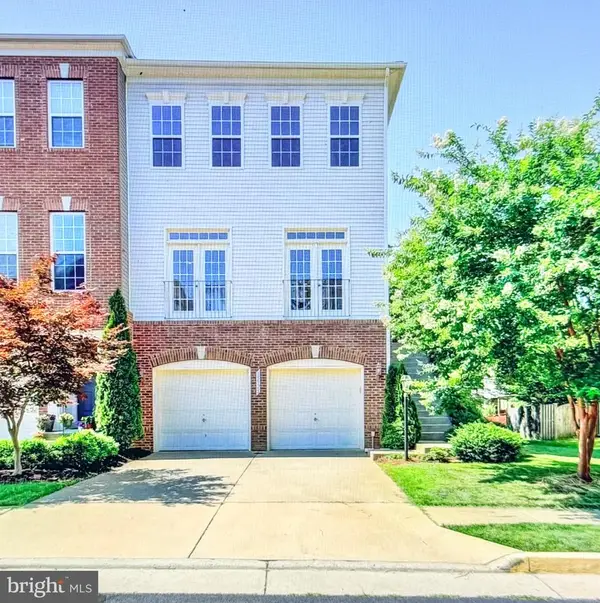 15925 Greymill Manor Dr, HAYMARKET, VA 20169