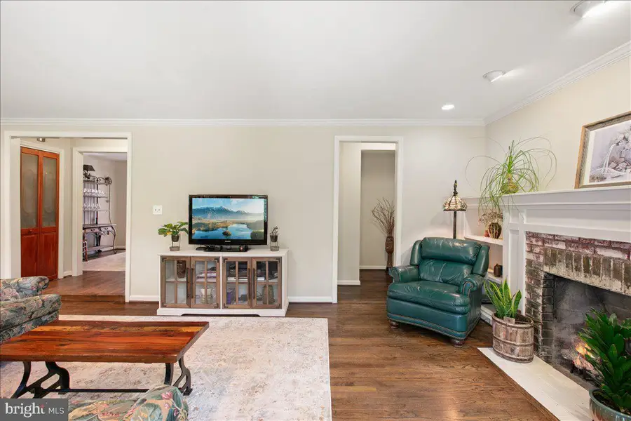19266 Mockingbird Heights Rd, Triangle, VA 22172 - #2