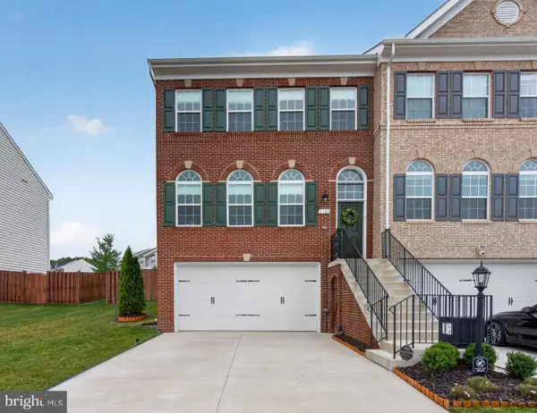 3185 Barbeque Pl, WOODBRIDGE, VA 22193