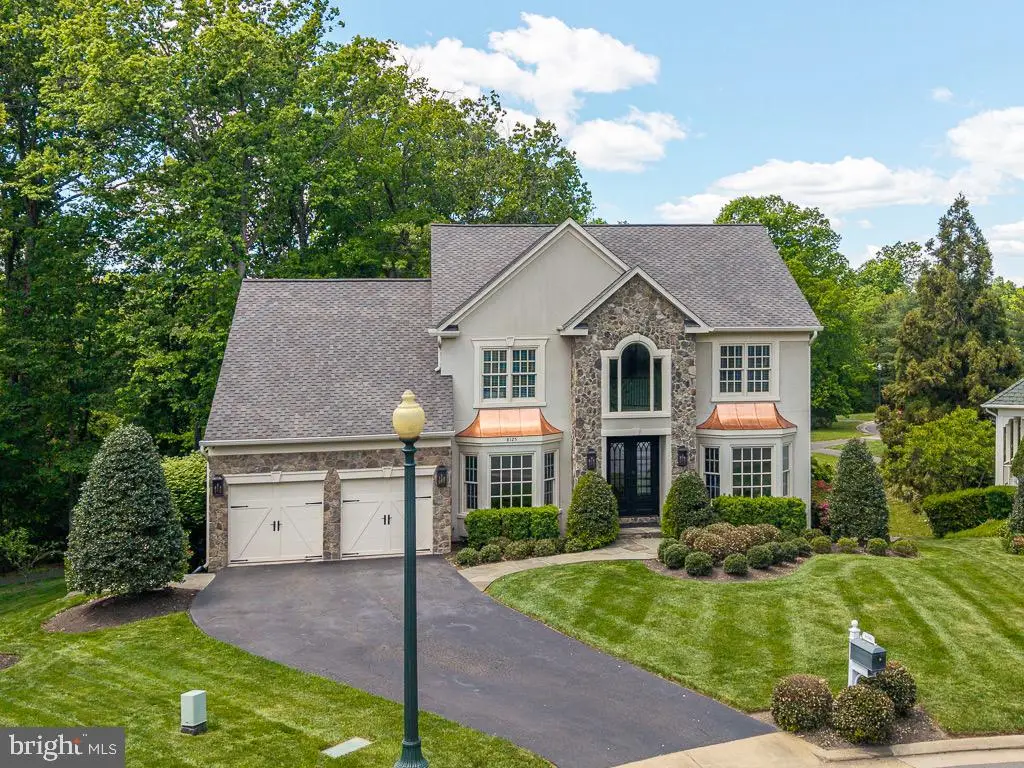8125 Crooked Oaks Ct, Gainesville, VA 20155 - #1
