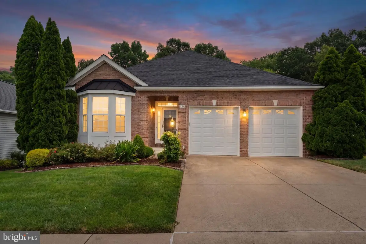 17239 Four Seasons Dr, Dumfries, VA 22025 - #1