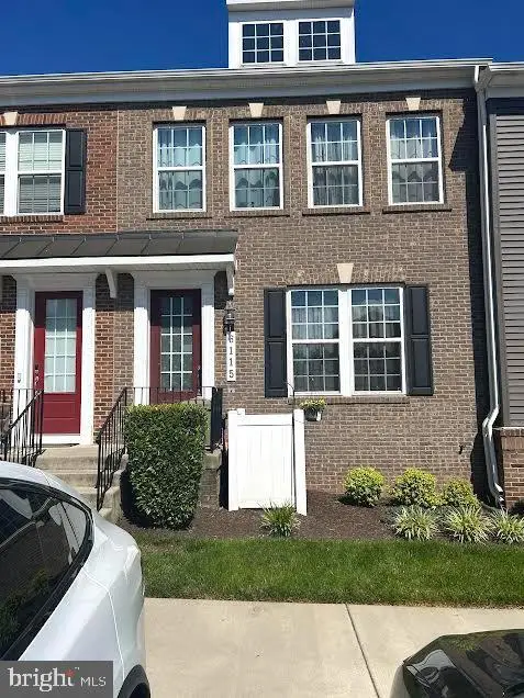 6115 Camerons Ferry Dr, HAYMARKET, VA 20169