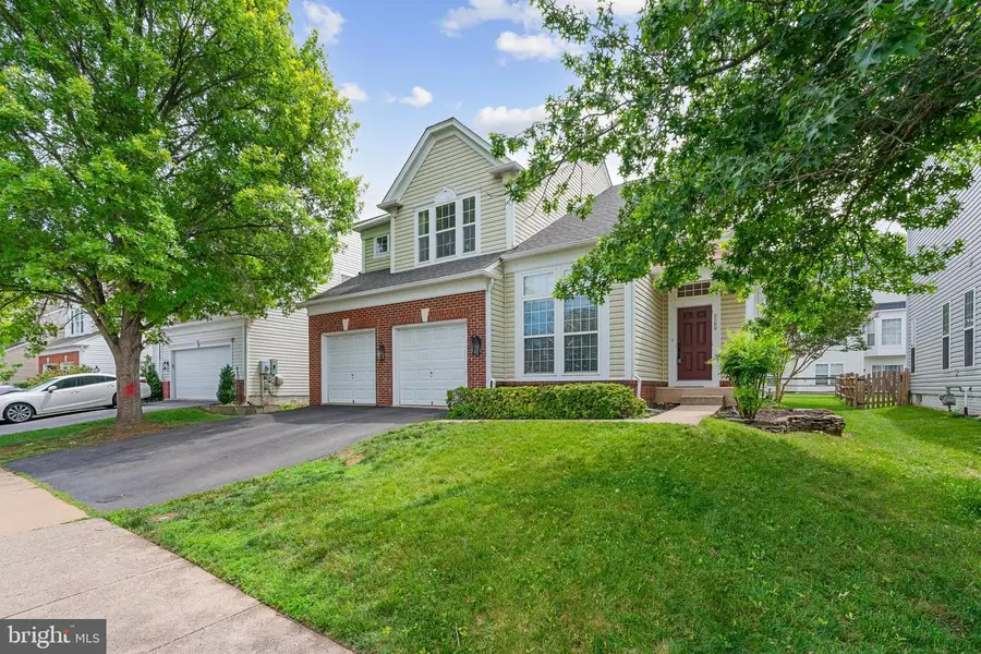 6009 Smooth Stone Pl, Haymarket, VA 20169 - #3