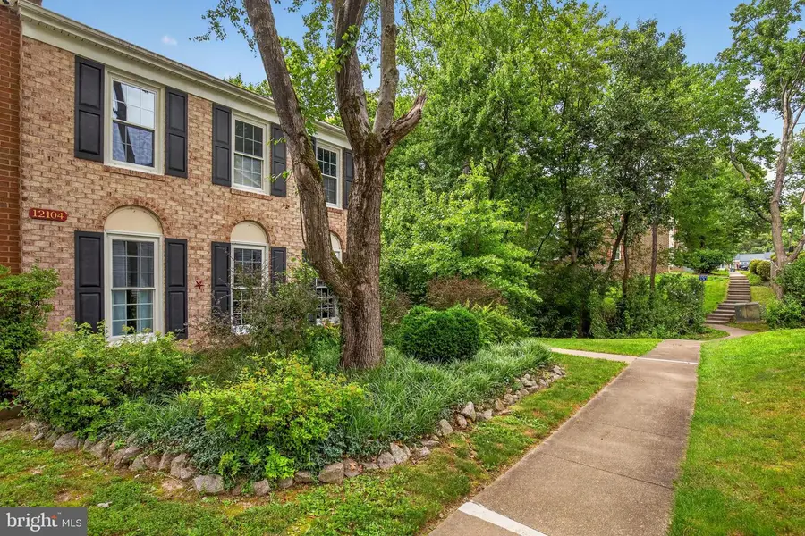 12104 Winona Dr, Woodbridge, VA 22192 - #2