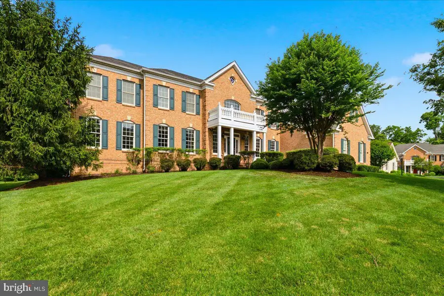 5808 Malvern Hill Ct, Haymarket, VA 20169 - #2