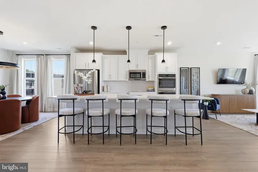 17642 Hawkins Ln, Dumfries, VA 22026 - #2