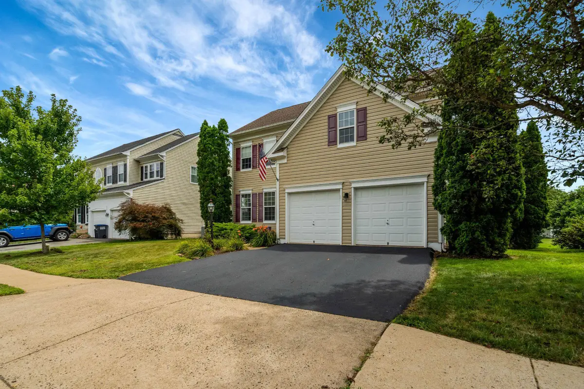 10019 Naughton Ct, Bristow, VA 20136 - #1