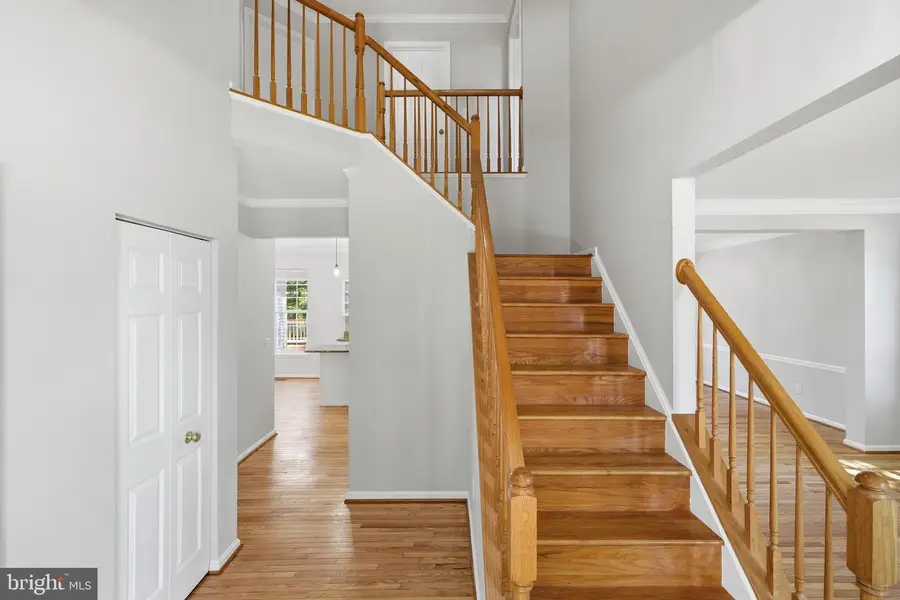 9451 Weathersfield Dr, Bristow, VA 20136 - #2