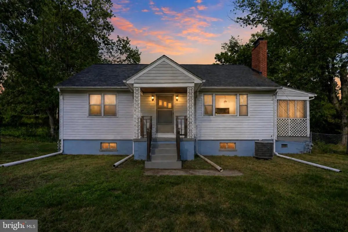 17331 Tripoli Blvd, Dumfries, VA 22026 - #1