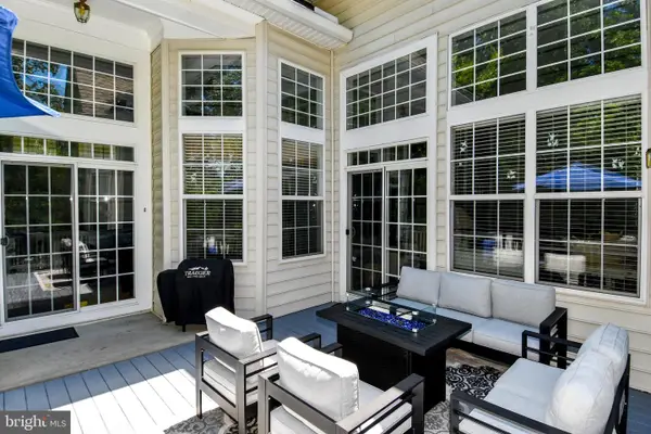 12036 Rutherglen Pl, BRISTOW, VA 20136