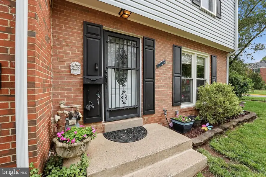 10102 Henry Ct, Manassas, VA 20109 - #2