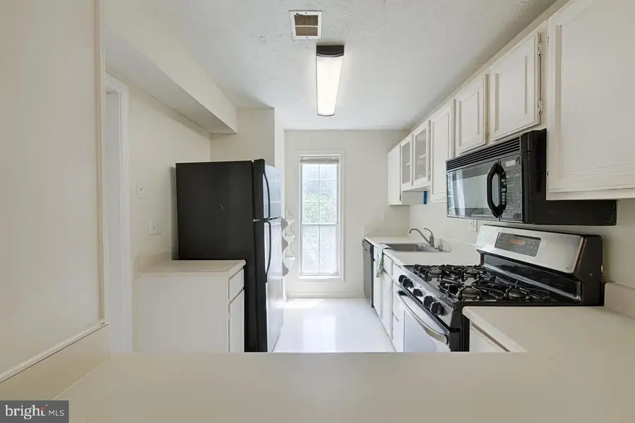 12110 Cardamom Dr #12110, Woodbridge, VA 22192 - #3