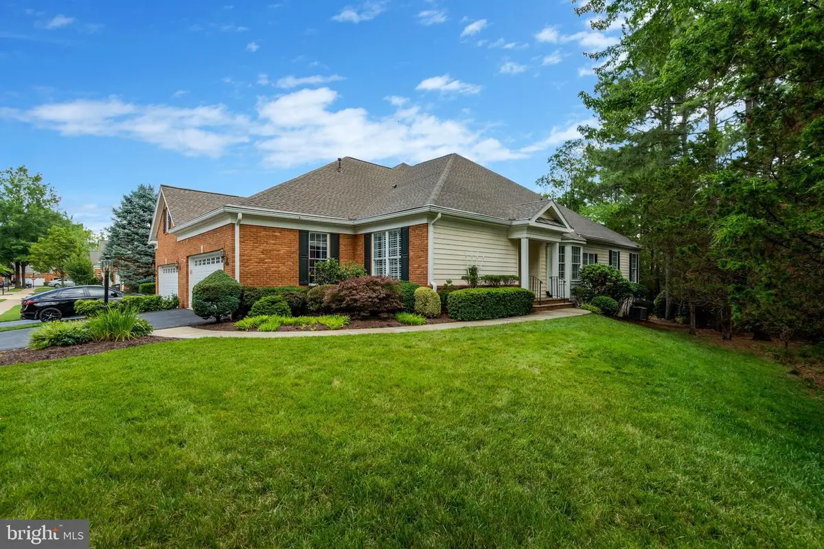 5245 Armour Ct, Haymarket, VA 20169 - #1