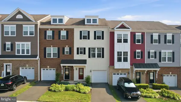 15331 Linville Creek Dr, HAYMARKET, VA 20169