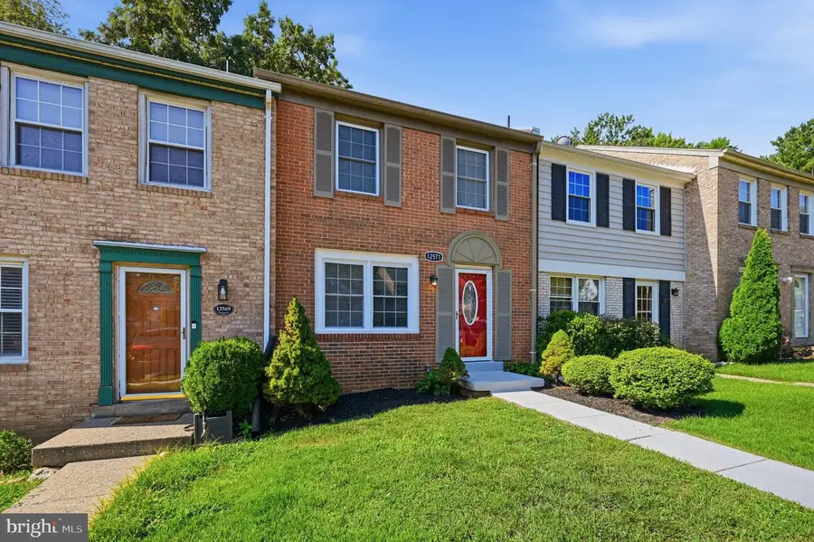 12571 Plymouth Ct, Woodbridge, VA 22192 - #2