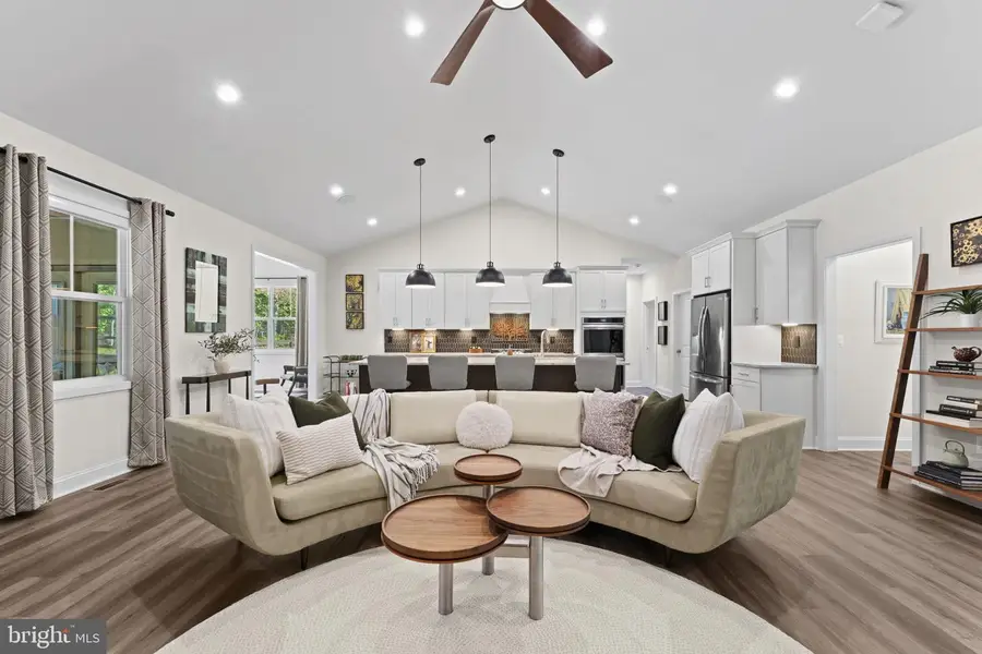 15059 Fallen Oaks Pl, Gainesville, VA 20155 - #2