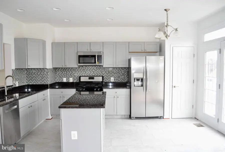 2754 Wakewater Way, Woodbridge, VA 22191 - #3