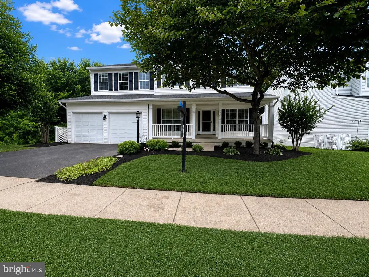 12016 Paper Birch Ln, Gainesville, VA 20155 - #1