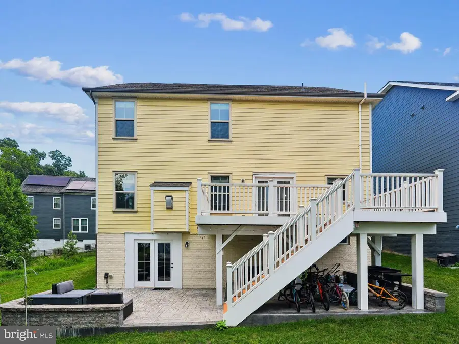 2301 Harmsworth Dr, Dumfries, VA 22026 - #3