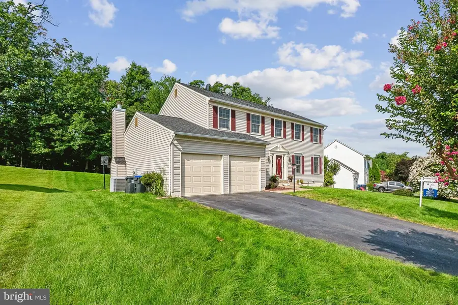 16069 Olmstead Ln, Woodbridge, VA 22191 - #2