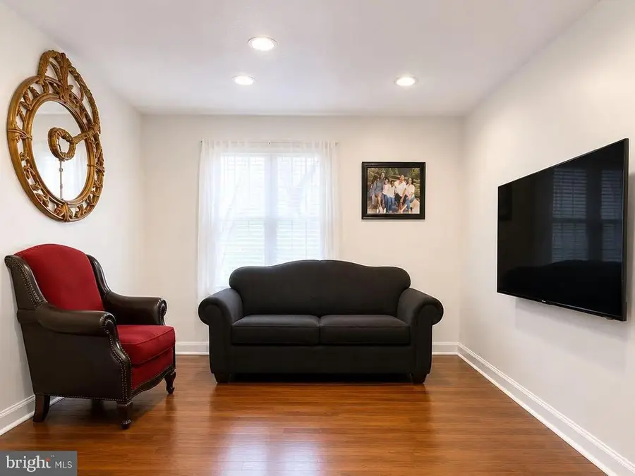 15333 Blacksmith Ter, Woodbridge, VA 22191 - #3
