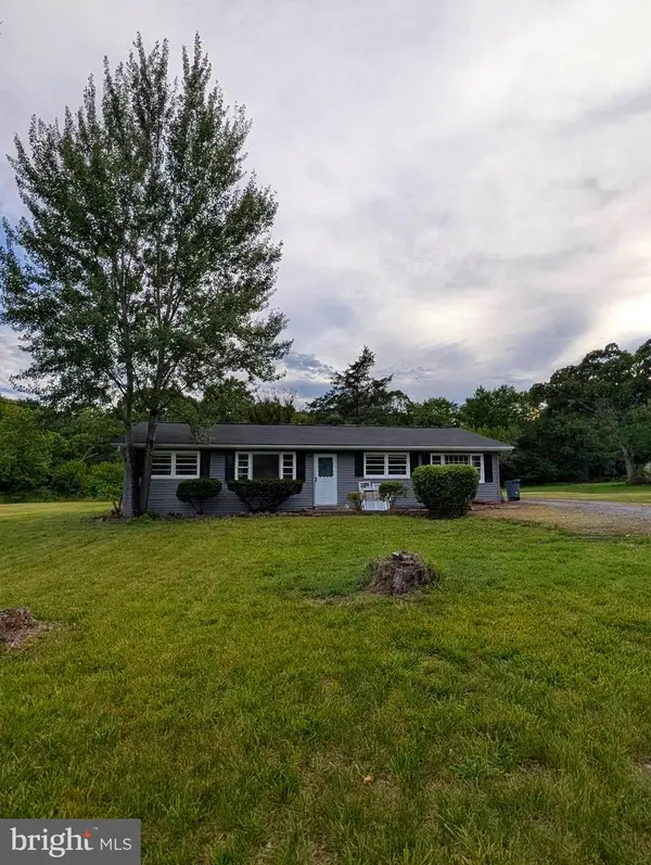 8614 Linton Hall Rd, BRISTOW, VA 20136