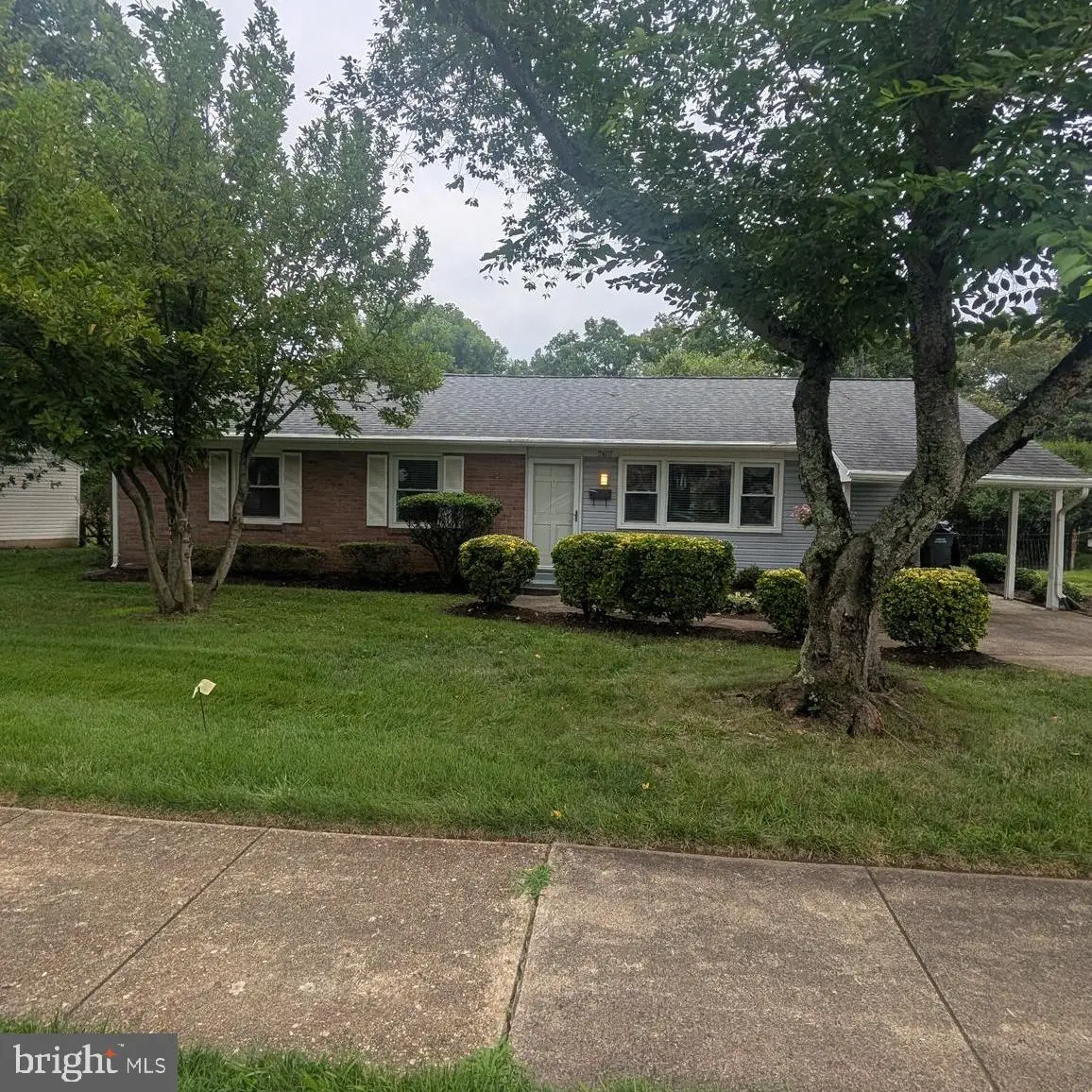 7407 Castle Rd, Manassas, VA 20109 - #1