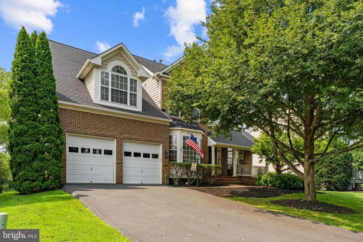 5775 Coachview Ct, Haymarket, VA 20169 - #1