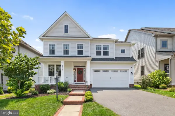 2713 Cockspur Ln, DUMFRIES, VA 22026