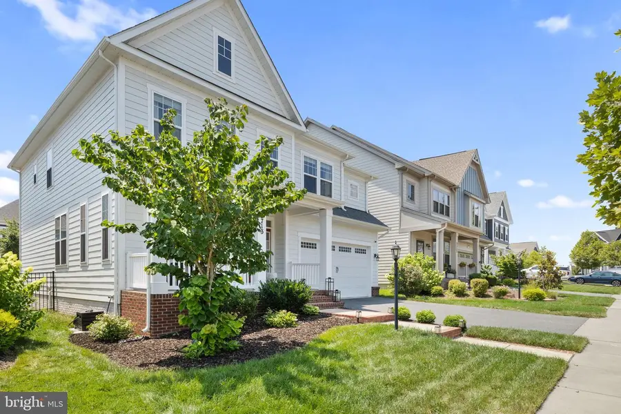 2713 Cockspur Ln, Dumfries, VA 22026 - #2