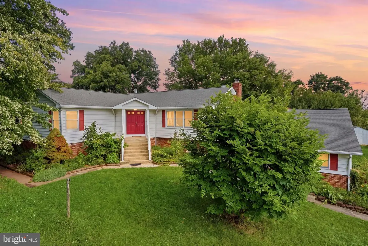 15010 Rolling Ridge Rd, Haymarket, VA 20169 - #1
