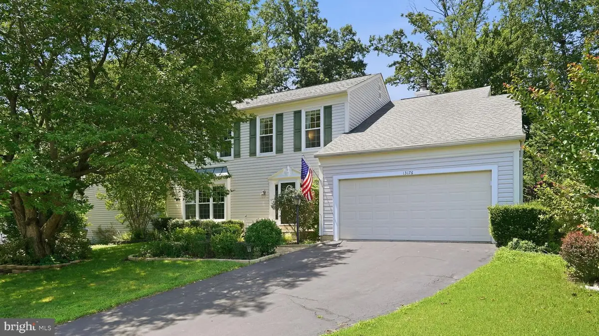 13176 Oak Farm Dr, Woodbridge, VA 22192 - #1