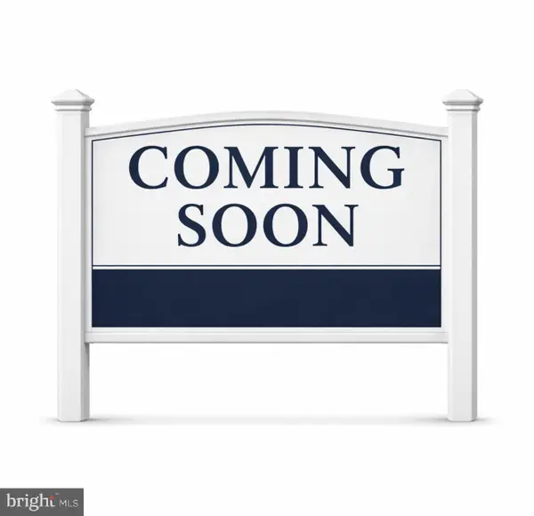 8209 Sunset Dr, MANASSAS, VA 20110