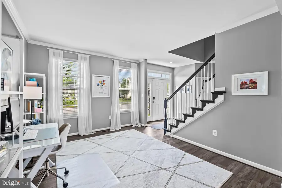 16009 Crossed Talons Rd, Woodbridge, VA 22193 - #2