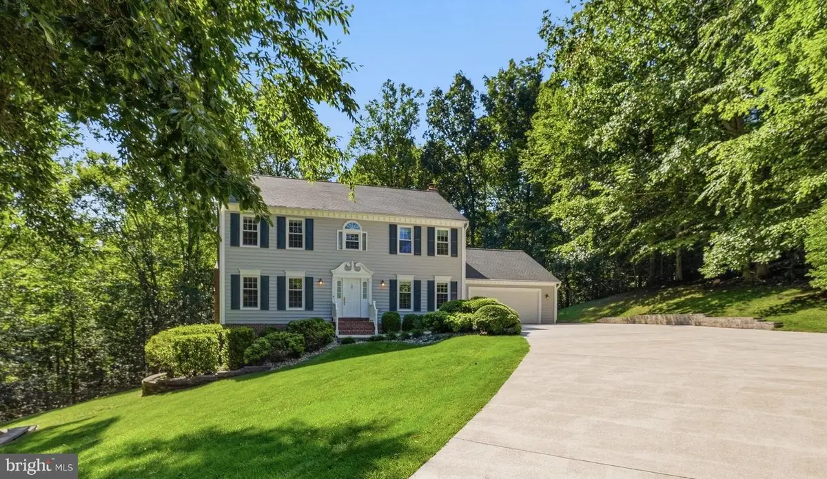 11211 Caisson Ct, Woodbridge, VA 22192 - #1