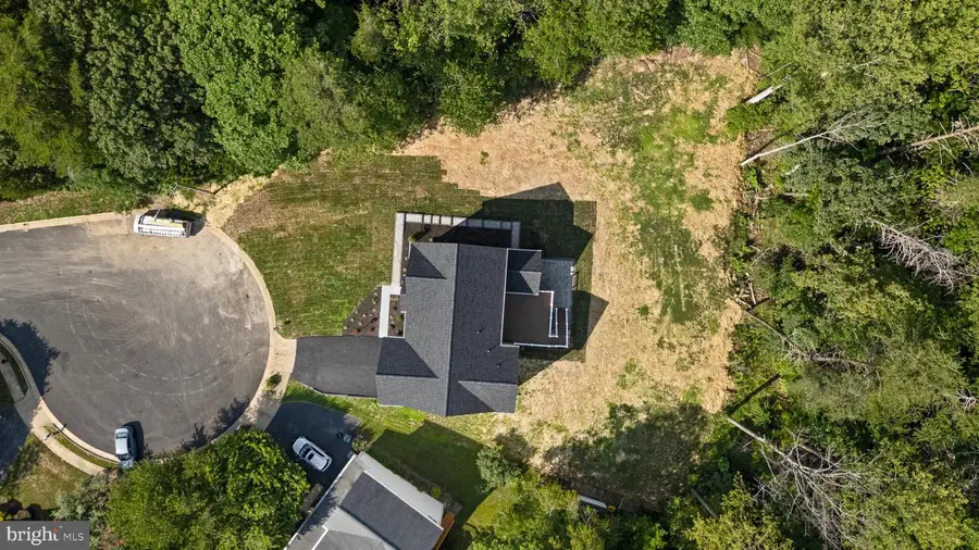 15701 Piedmont Pl, Woodbridge, VA 22193 - #3
