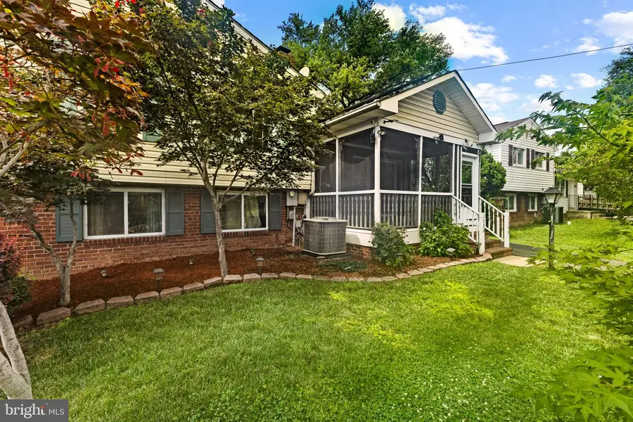 1506 Hylton Ave, Woodbridge, VA 22191 - #3