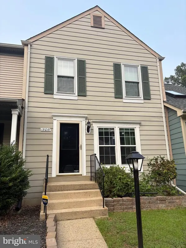 15015 Bridgeport Dr, DUMFRIES, VA 22025