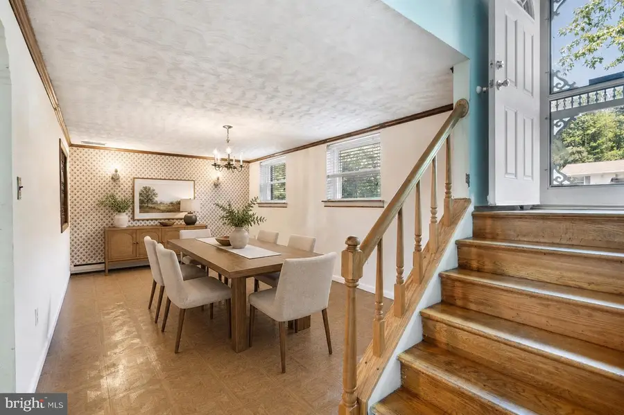 13203 Hillendale Dr, Woodbridge, VA 22193 - #3