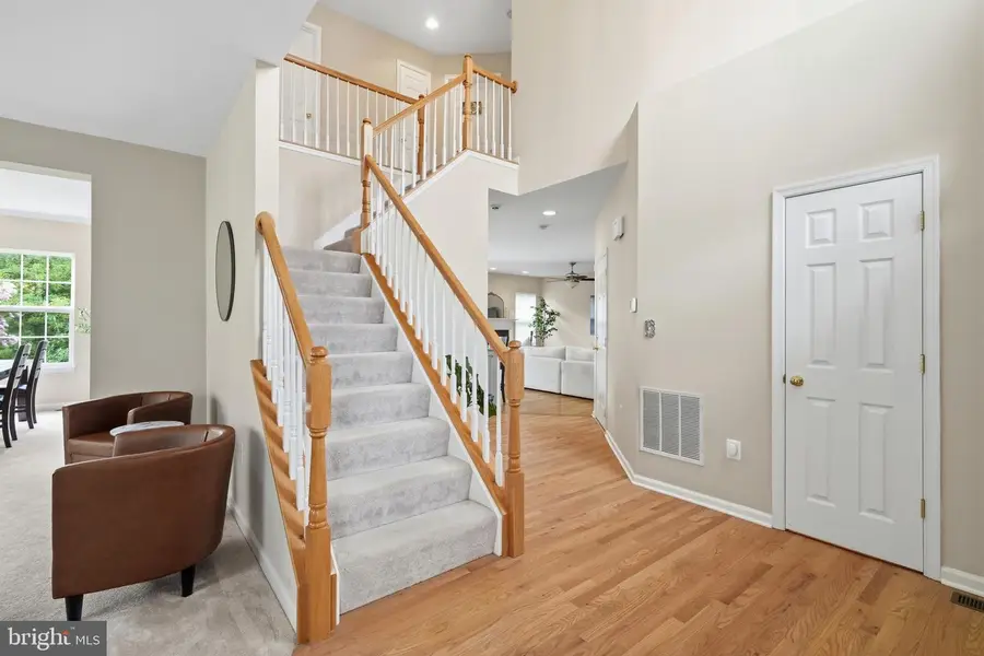 8159 Tenbrook Dr, Gainesville, VA 20155 - #2