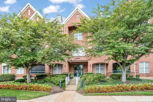 13890 Chelmsford Dr #305, GAINESVILLE, VA 20155