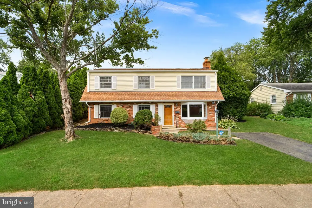 4504 Kingston Rd, Woodbridge, VA 22193 - #1