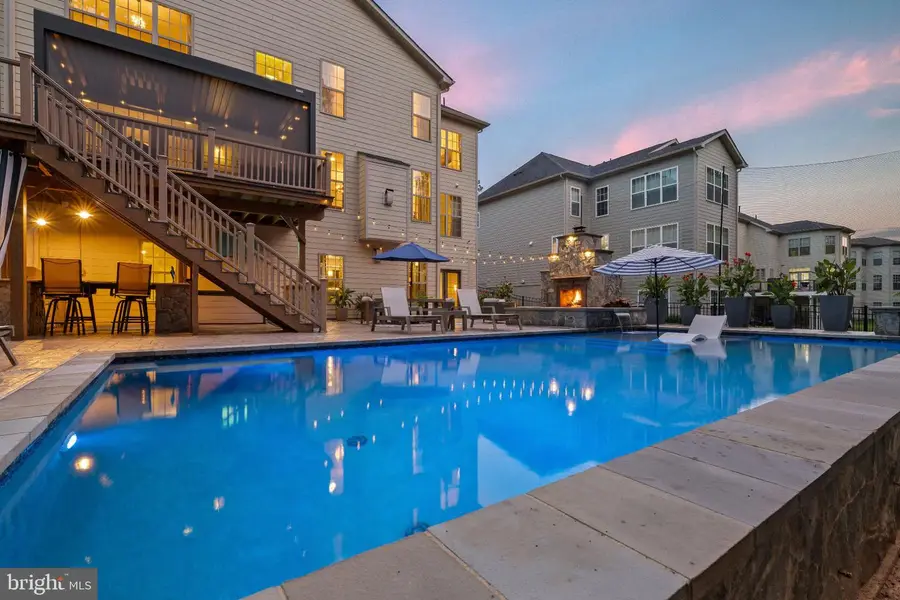 12108 Hickory Falls Ct, Woodbridge, VA 22192 - #3