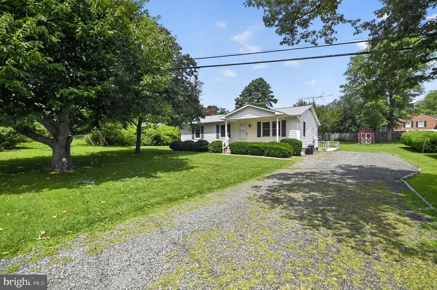 13996 Lakeview Dr, Gainesville, VA 20155 - #3