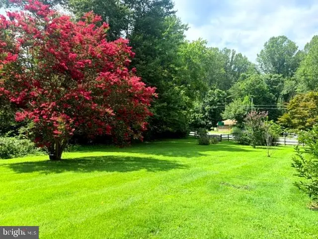 6419 Yates Ford Rd, Manassas, VA 20111 - #1