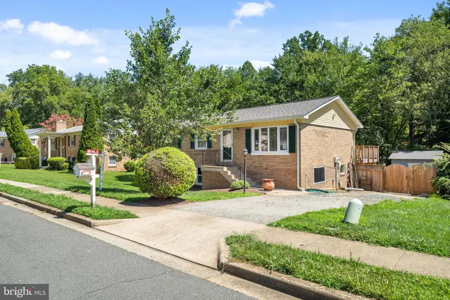 13415 Kingsman Rd, Woodbridge, VA 22193 - #3