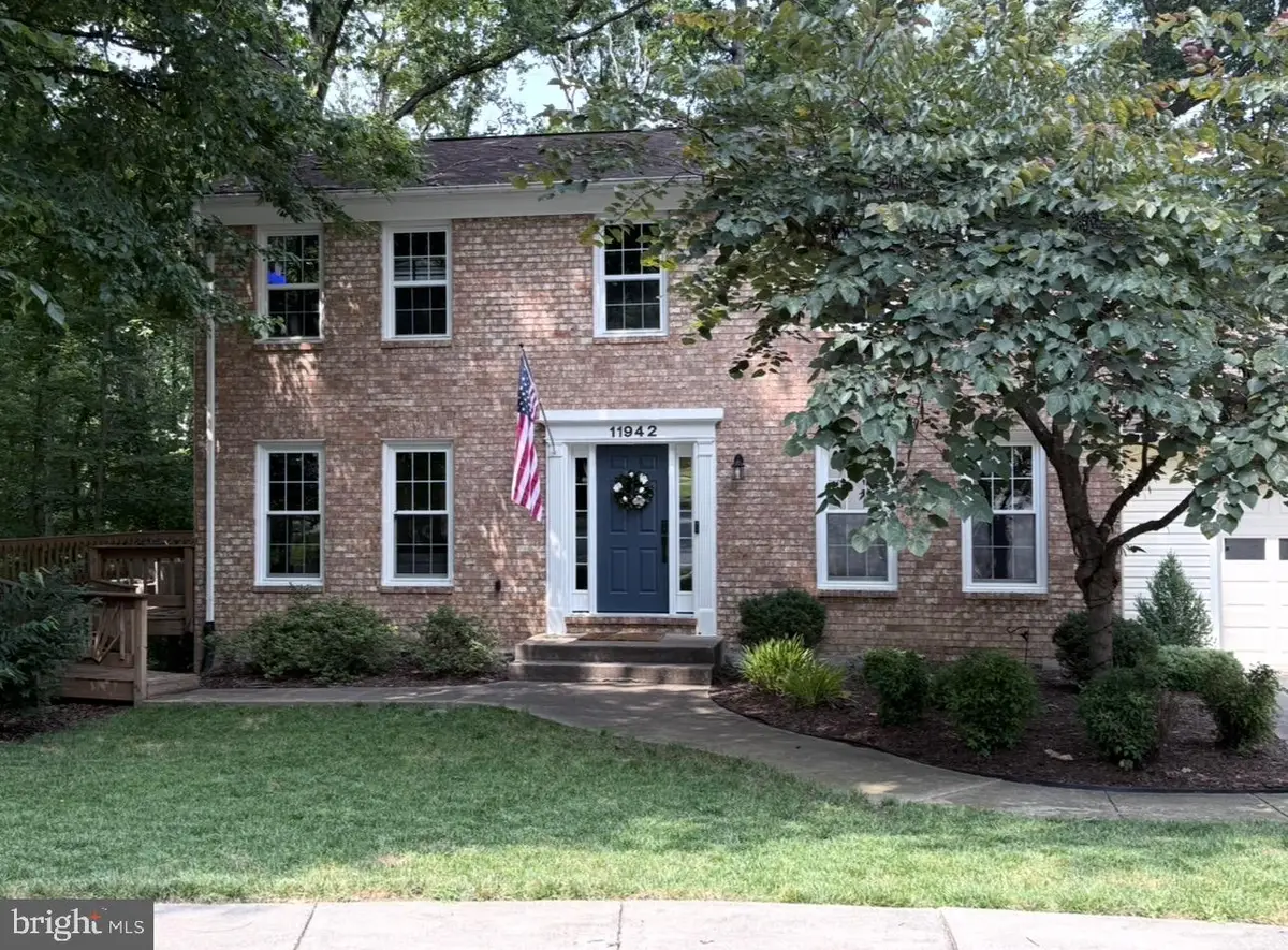 11942 Shenandoah Ct, Woodbridge, VA 22192 - #1
