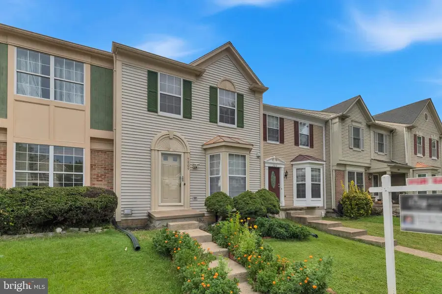 7809 Rebel Walk Dr, Manassas, VA 20109 - #2