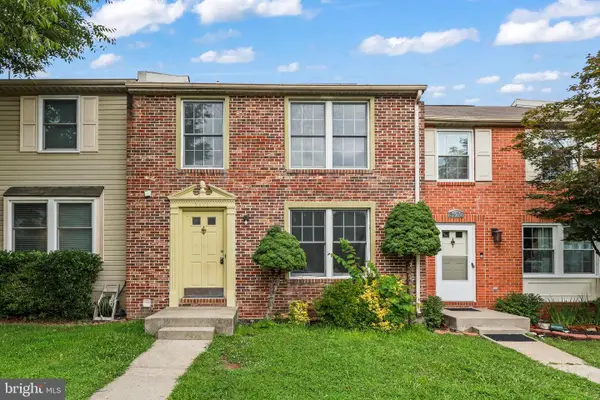 3972 Sunny Brook Ct, WOODBRIDGE, VA 22192