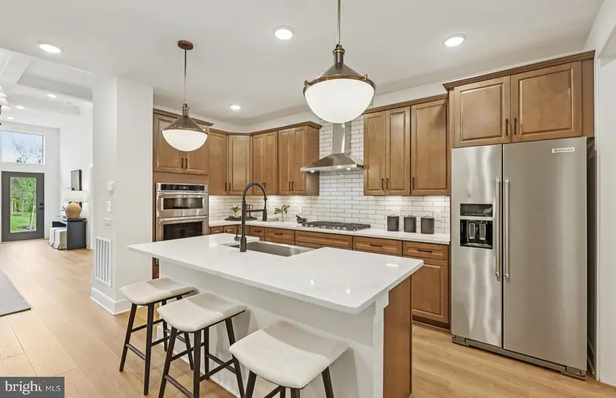 15472 Emerald Way, Haymarket, VA 20169 - #2